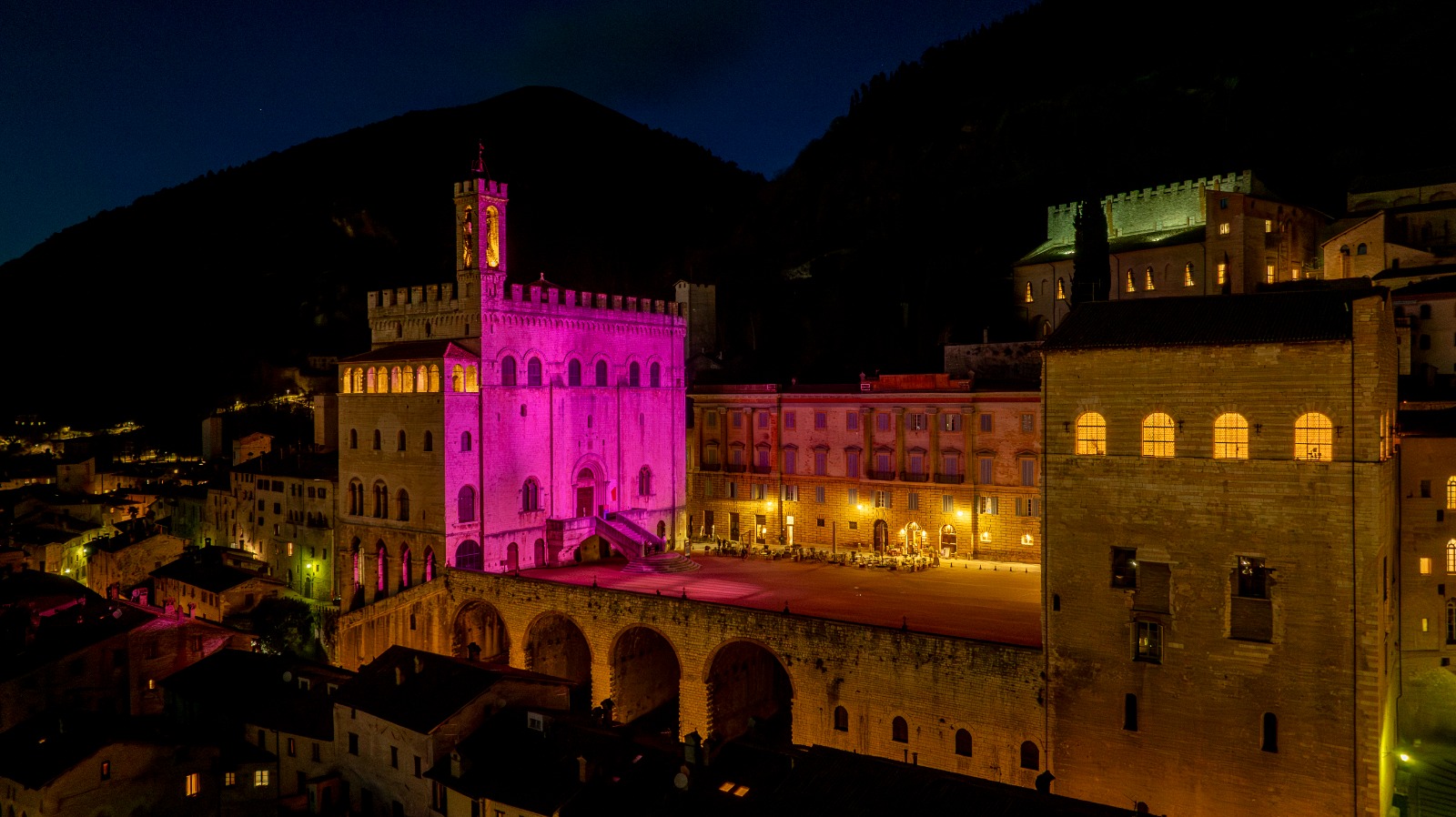 Gubbio è pronta a tingersi di rosa